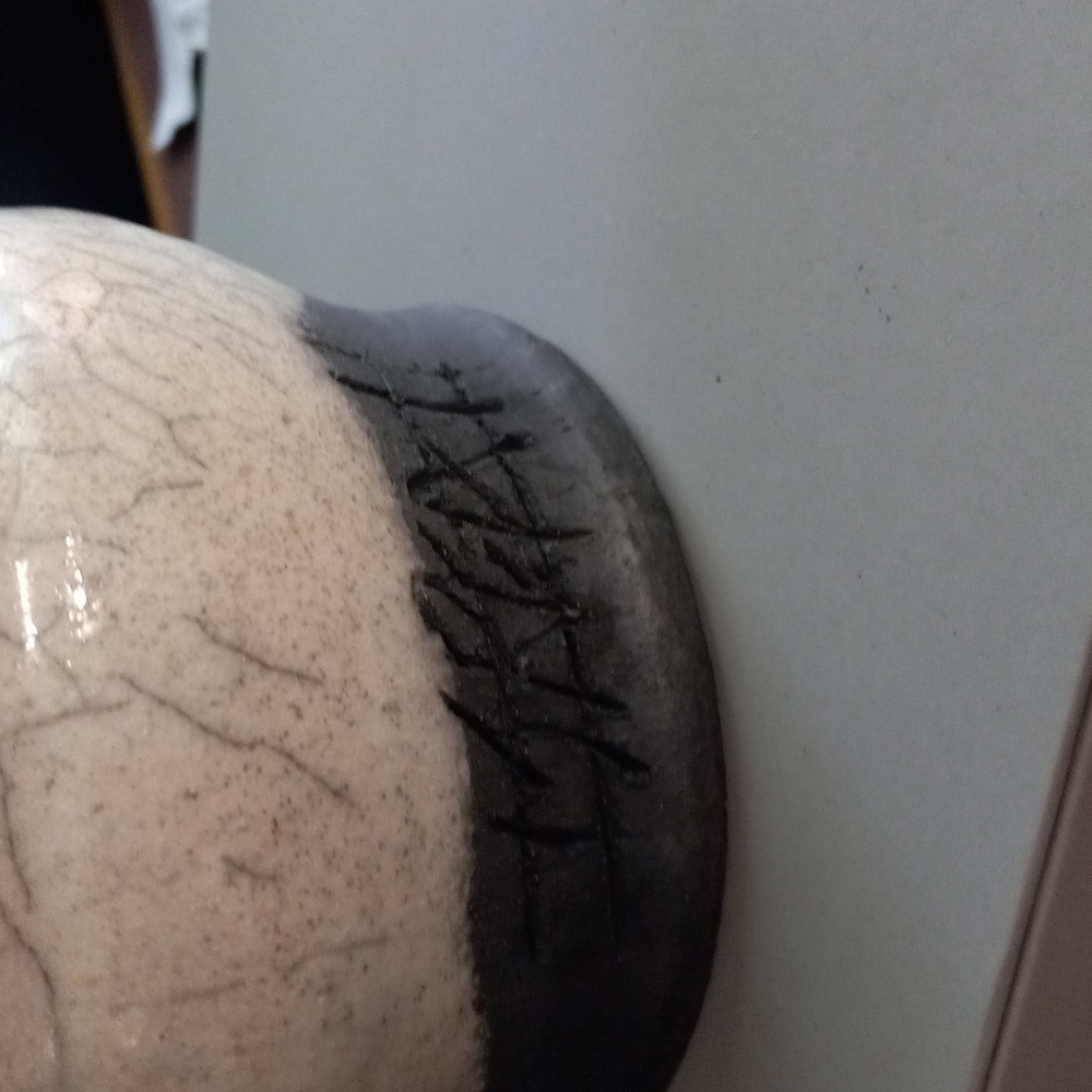 Handmade pottery - Picture 2 of 3